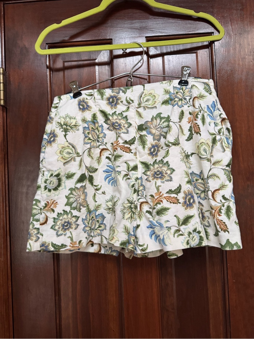 Loft Shorts